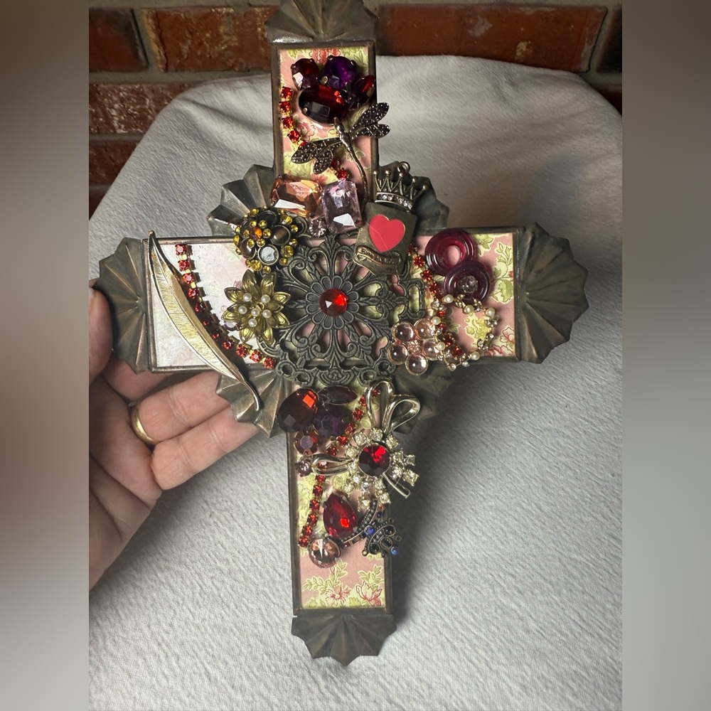 VTG Jewelry Cross Metal Cross Embellished w/Various Jewelry Pieces Wall Hanging